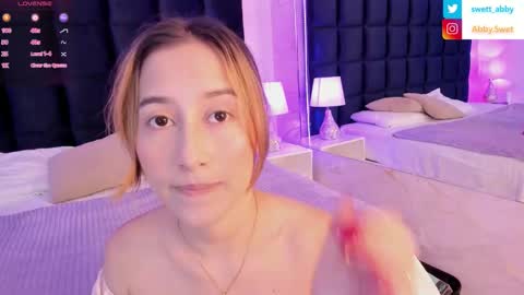 Abigail online show from 11/23/25, 12:05