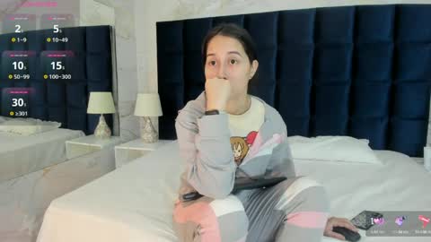 Abigail online show from 04/01/26, 12:06