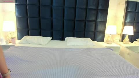 Abigail online show from 04/08/26, 12:27