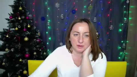 Snapshot of abbytaylorr chatting on 12/18/24, 11:02 abbytaylorr online show from 12/18/24, 11:02