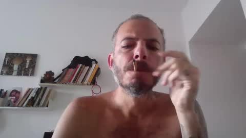 hotmansolo online show from 12/17/24, 09:39