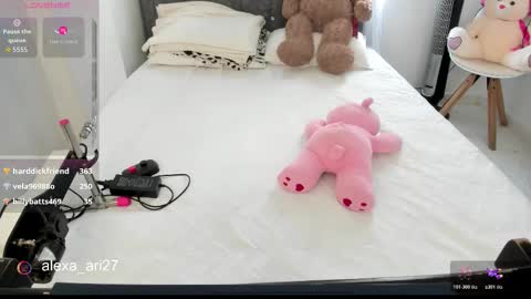 kaori online show from 10/25/25, 09:31