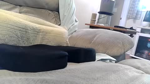 abe_froman2007 online show from 12/13/25, 07:53