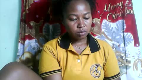 abella677022 online show from 03/18/26, 06:22