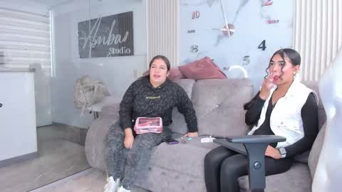 Abella online show from 10/09/25, 02:04