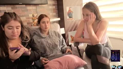 Abella online show from 11/22/25, 02:16