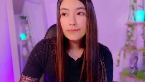 Snapshot of abella_ruiz chatting on 06/14/26, 01:47 Abella Ruiz online show from 06/14/26, 01:47