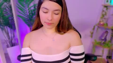 Snapshot of abella_ruiz chatting on 06/26/26, 03:33 Abella Ruiz online show from 06/26/26, 03:33