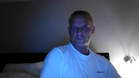 Snapshot of abenteurer2021 chatting on 07/30/26, 10:09 abenteurer2021 online show from 07/30/26, 10:09