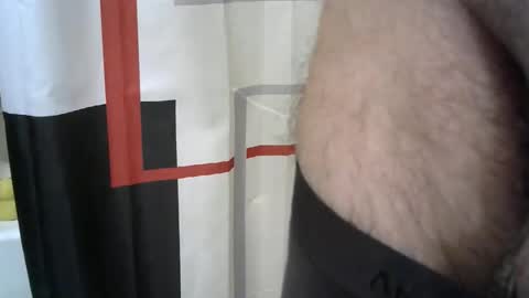 AbercrombieGuy22 online show from 11/29/25, 05:54