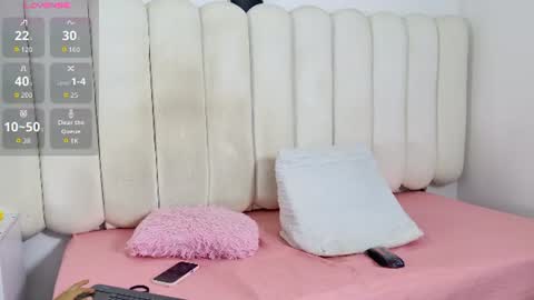Snapshot of abi_doll chatting on 06/19/26, 12:09 abi_doll online show from 06/19/26, 12:09