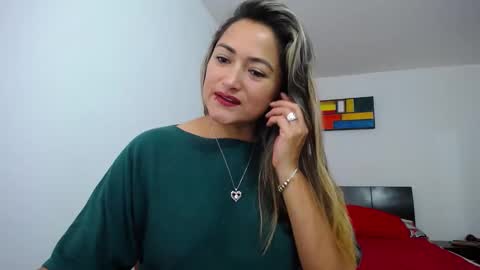 ximena online show from 02/22/25, 01:46