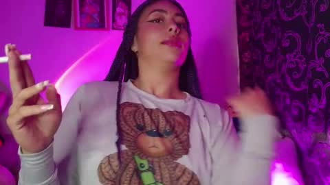 Snapshot of abigail_hobbs2 chatting on 02/18/25, 04:48 Aby online show from 02/18/25, 04:48