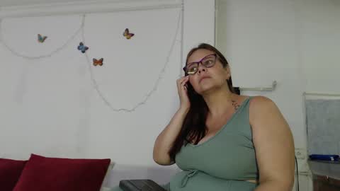 abigail_jhonss online show from 01/30/25, 05:52