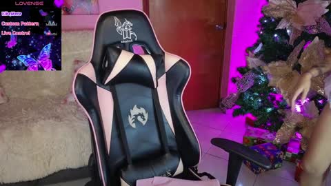 abigail_monroe__ online show from 12/17/24, 04:12