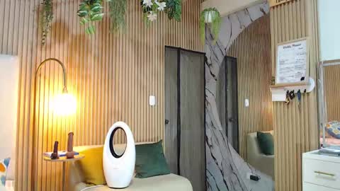 abigailowensss online show from 03/05/26, 08:38