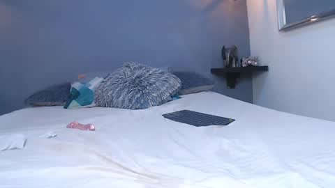 Abigail online show from 03/03/25, 02:15