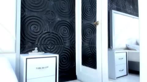 Abigail online show from 11/03/25, 11:22