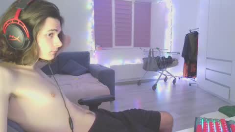 hi  cum in pvt noi extra tip online show from 12/15/24, 12:06