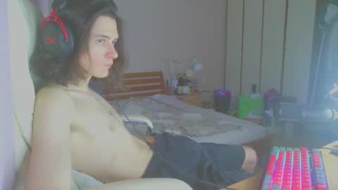 hi  cum in pvt noi extra tip online show from 01/08/25, 12:05