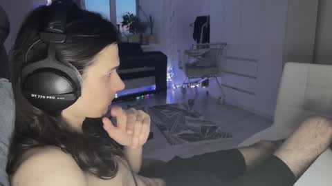 hi  cum in pvt noi extra tip online show from 02/22/26, 02:04