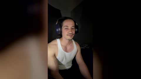 abraham_flores11 online show from 03/27/26, 05:35