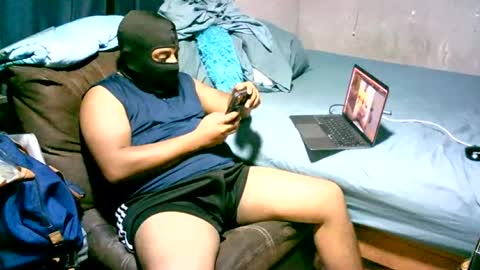 Snapshot of abrahham chatting on 06/18/26, 04:13 Abrahham online show from 06/18/26, 04:13
