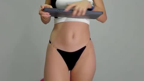 abril2234 online show from 01/06/26, 06:28