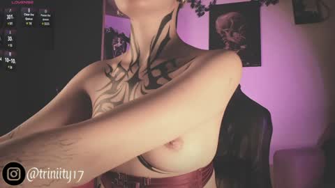 April  online show from 12/06/24, 12:23