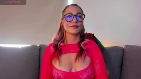 Snapshot of abril_dash chatting on 12/14/24, 03:58 Abril online show from 12/14/24, 03:58