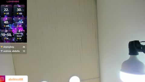 Snapshot of abril_ricci chatting on 01/29/25, 10:27 Abril  online show from 01/29/25, 10:27