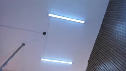 Snapshot of abril_ricci chatting on 02/20/25, 10:37 Abril  online show from 02/20/25, 10:37