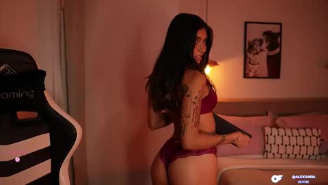 Snapshot of abril_w18 chatting on 01/09/26, 11:17 My name is Alexa. Please say hello I like to chat with you. If you have requests please use tip online show from 01/09/26, 11:17