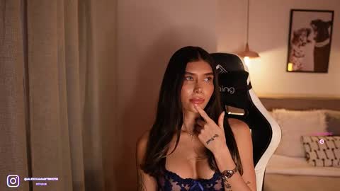 Snapshot of abril_w18 chatting on 03/28/26, 12:32 My name is Alexa. Please say hello I like to chat with you. If you have requests please use tip online show from 03/28/26, 12:32