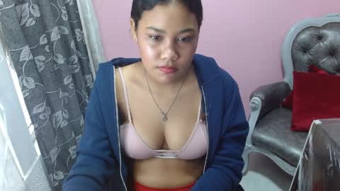 Snapshot of abrilparkersex chatting on 03/28/26, 12:27 abrilparkersex online show from 03/28/26, 12:27