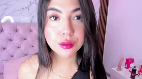 Abril online show from 05/08/26, 11:37
