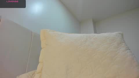 AbrilSonne online show from 02/28/25, 12:54