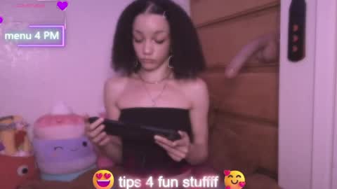 Peach online show from 04/09/26, 03:28