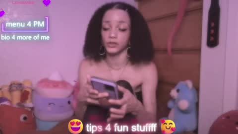 Snapshot of abruisedpeach chatting on 04/30/26, 03:35 Peach online show from 04/30/26, 03:35