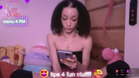 Snapshot of abruisedpeach chatting on 06/09/26, 02:45 Peach online show from 06/09/26, 02:45