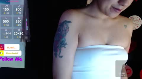 Absenta vert online show from 02/13/25, 10:33