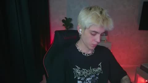 Nick online show from 10/05/25, 04:16