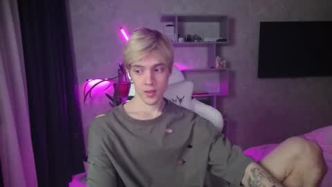 Nick online show from 02/17/26, 01:07