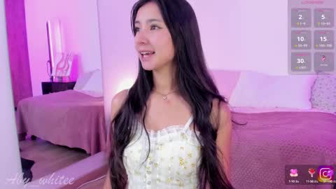 Snapshot of aby_whitee chatting on 02/10/25, 03:24 Aby online show from 02/10/25, 03:24