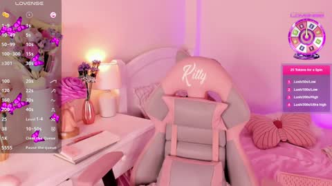 Snapshot of abynanami chatting on 01/07/25, 10:30 Abynanami online show from 01/07/25, 10:30