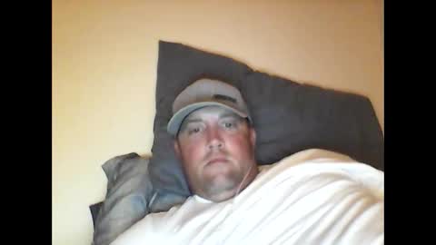 Snapshot of ace2 chatting on 09/18/25, 12:45 ace2 online show from 09/18/25, 12:45