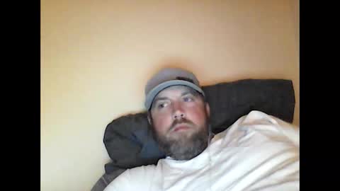 Snapshot of ace2 chatting on 10/30/25, 12:17 ace2 online show from 10/30/25, 12:17