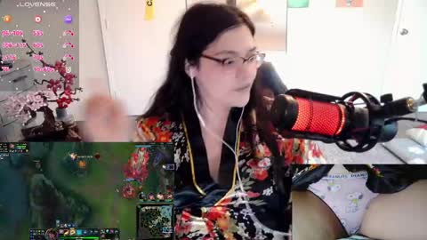AChubbyGummy online show from 04/25/26, 10:18