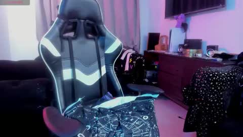 Alice online show from 02/14/26, 03:03