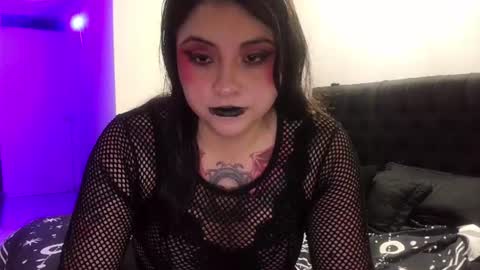 Snapshot of acid_alice666 chatting on 06/22/26, 10:34 Alice online show from 06/22/26, 10:34